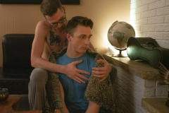 growlboys-gbs0025-gfur-furry-porn-gay-transformation-tf-pup-play-002